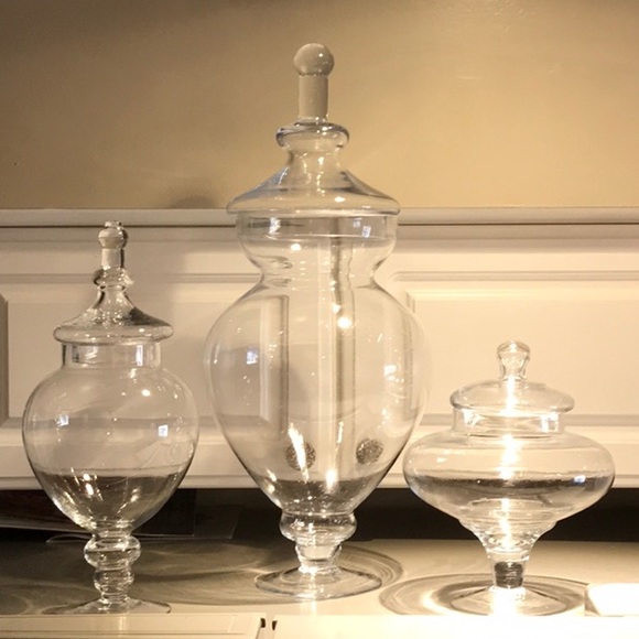 Other - Glass Apothecary Jar Set Of 3 with Lids